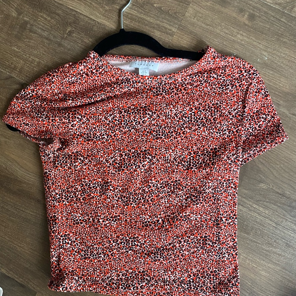 TOPSHOP T-SHIRT